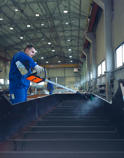 béton,BSC-Béton Stone Consulting,comparaison,besoin,maintenance,distance,automatisme,préfabrication,huilage,huile,brume,pulvérisation,mantis,ULV,BEMA 1000,consommation,automatisation,agent démoulage,application homogène,réduction consommation,agent anti-adhérent,conformité CE directive 2006/42/EG,coffrage,gros,œuvre,huile démoulage,bullage béton,pulverisation-ulv-mantis