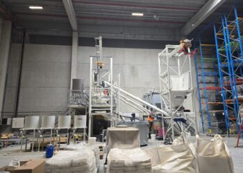 béton,BSC-Béton Stone Consulting,BSC,station vide Big Bag,station de vidange Big Bag,vidange matières en vrac,manutention de matériaux en vrac,station Big Bag KNIELE,Big Bag industrie béton,optimisation process béton,équipement industriel béton,alimentation matières premières,intégration process industriel,maîtrise des poussières industrielles,Kniele